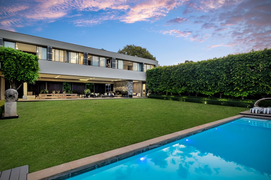 House in Sandton, Gauteng, South Africa 3 - 14890986