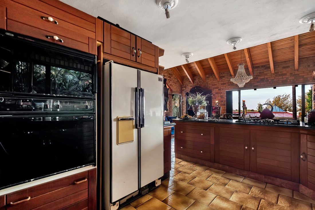 Villa in Randburg, Gauteng, South Africa 4 - 14891286