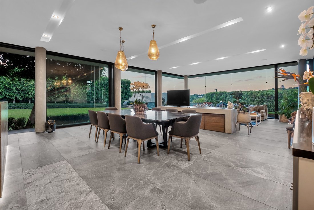 House in Sandton, Gauteng, South Africa 5 - 14890986
