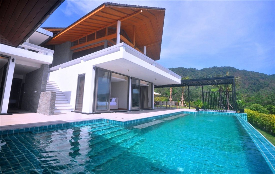 Villa in Pa Tong, Phuket, Thailand 1 - 14891063