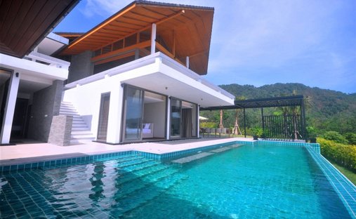 Villa in Pa Tong, Phuket, Thailand 1