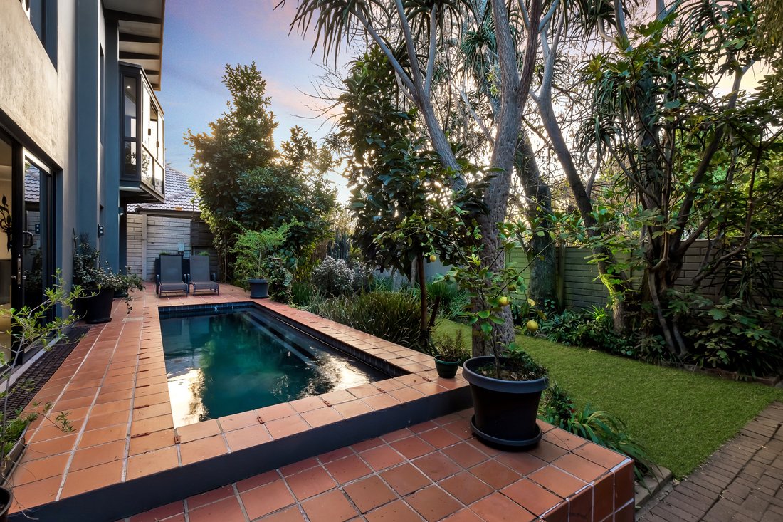 Villa in Emmarentia, Gauteng, South Africa 1 - 14891272