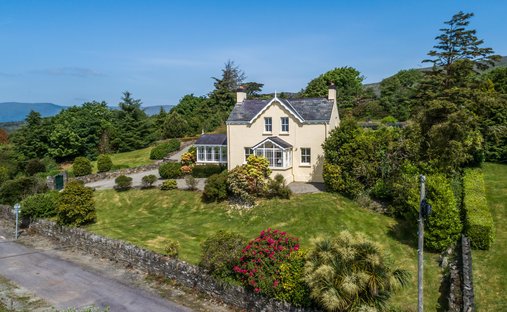 Luxury coastal homes for sale in Glengarriff, County Cork, Ireland ...