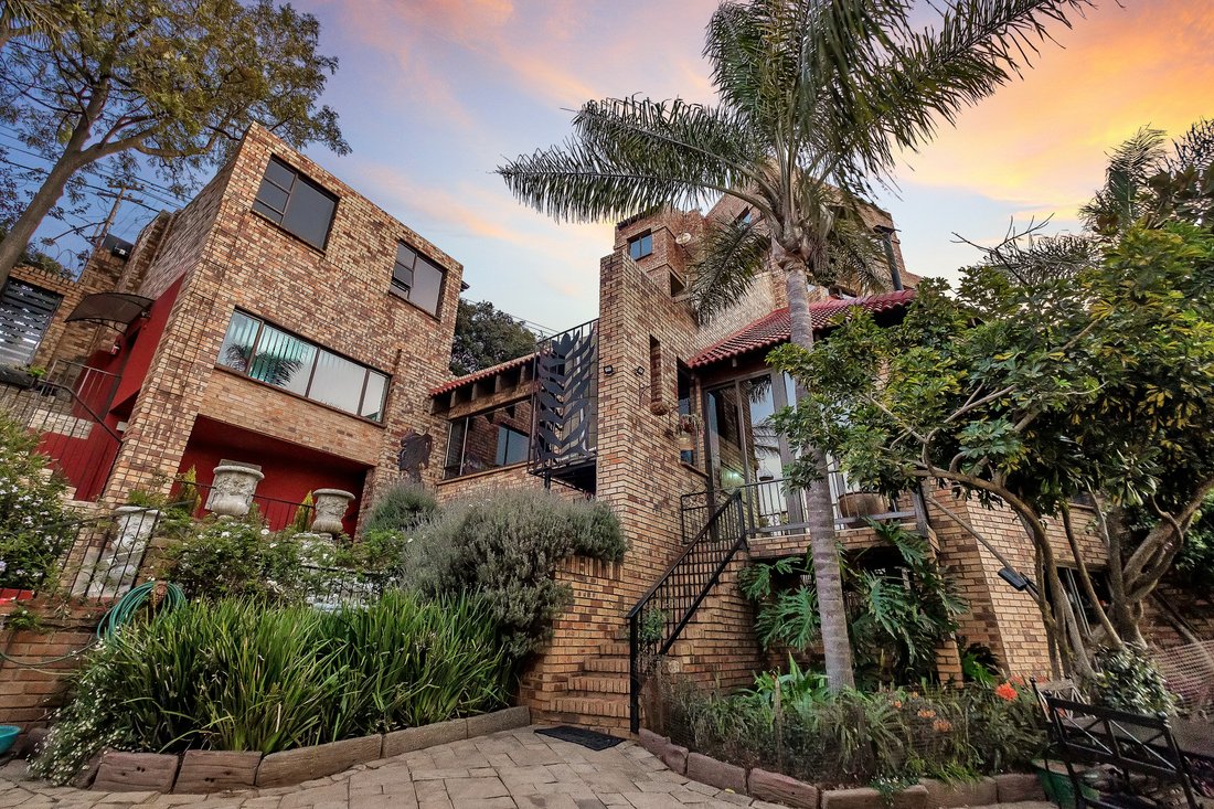 Villa in Randburg, Gauteng, South Africa 1 - 14891286