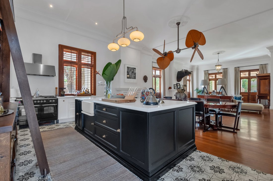 House in Dunkeld, Gauteng, South Africa 5 - 14890981