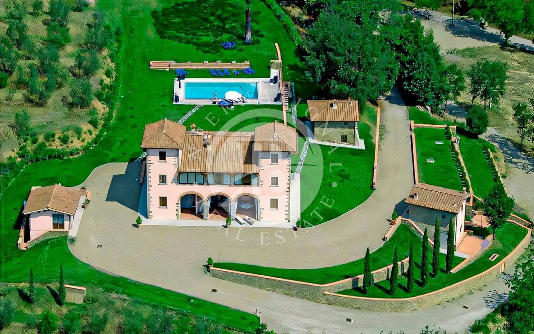 Country House in Loro Ciuffenna, Tuscany, Italy 1 - 14890472