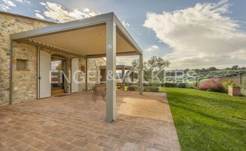 Country House in Bibbiano, Tuscany, Italy 1