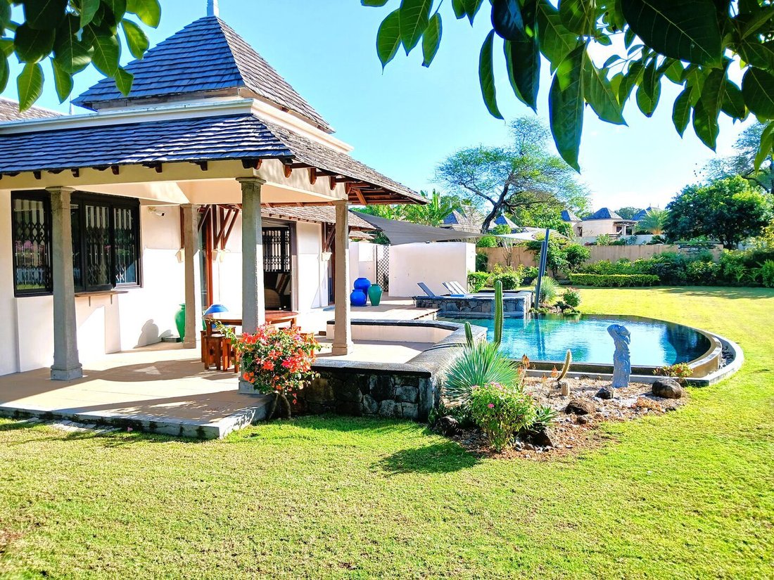 House in Tamarin, Rivière Noire District, Mauritius 1 - 14481635