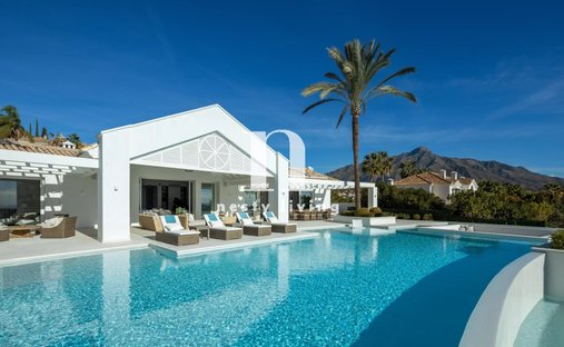 Villa in Marbella, Andalusien, Spanien 1