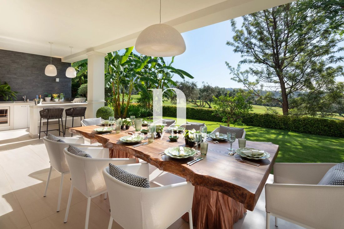 Villa in Nueva Andalucia, Marbella, Spain 5 - 14199077