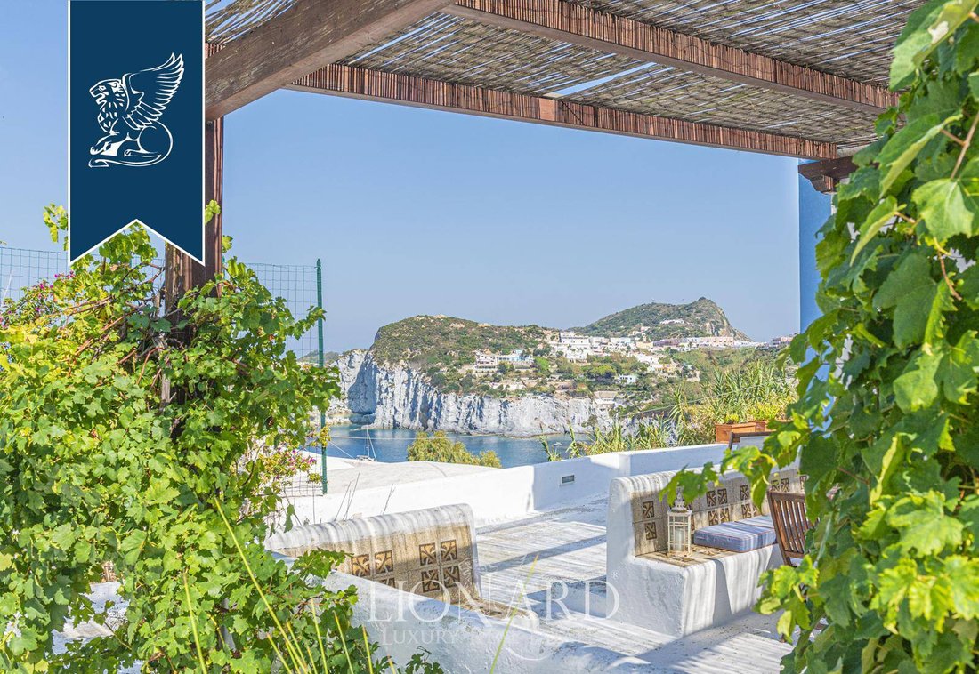 Villa in Ponza Island, Lazio, Italy 4 - 14893146