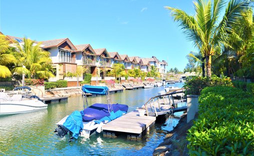 House in Rivière Noire, Mauritius 1