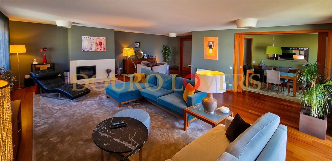 Apartment in Matosinhos e Leca da Palmeira, Porto District, Portugal 2 - 14892253