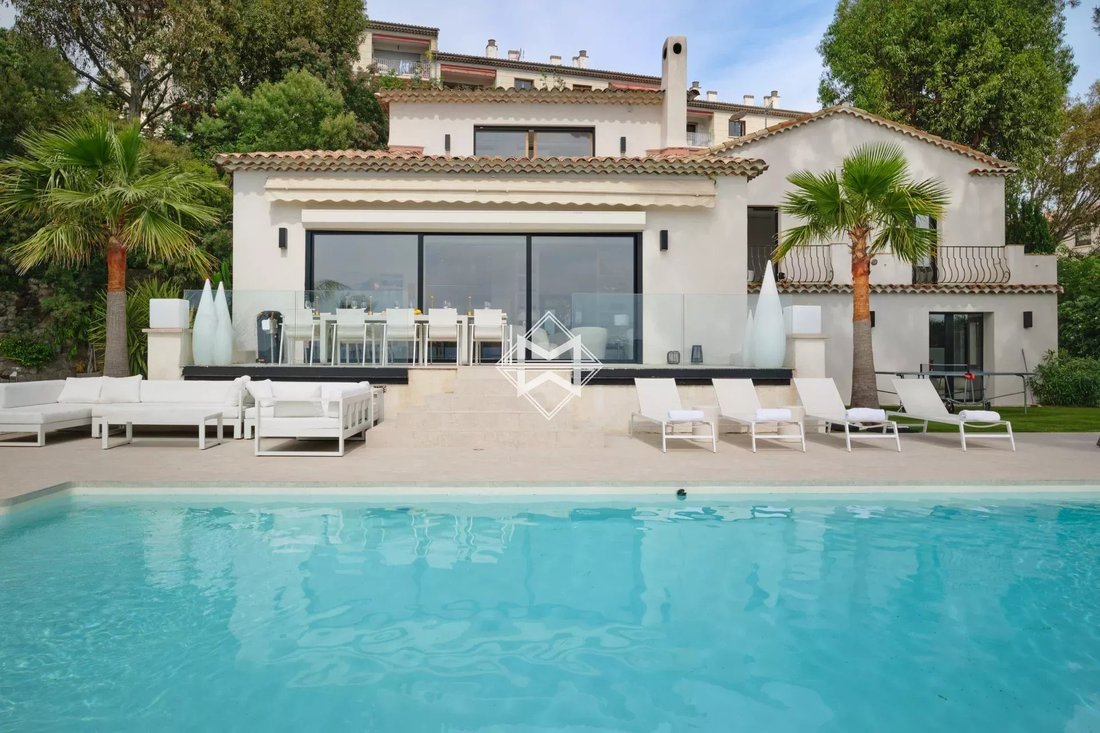 Villa in Cannes, Provence-Alpes-Côte d'Azur, France 3 - 12006816