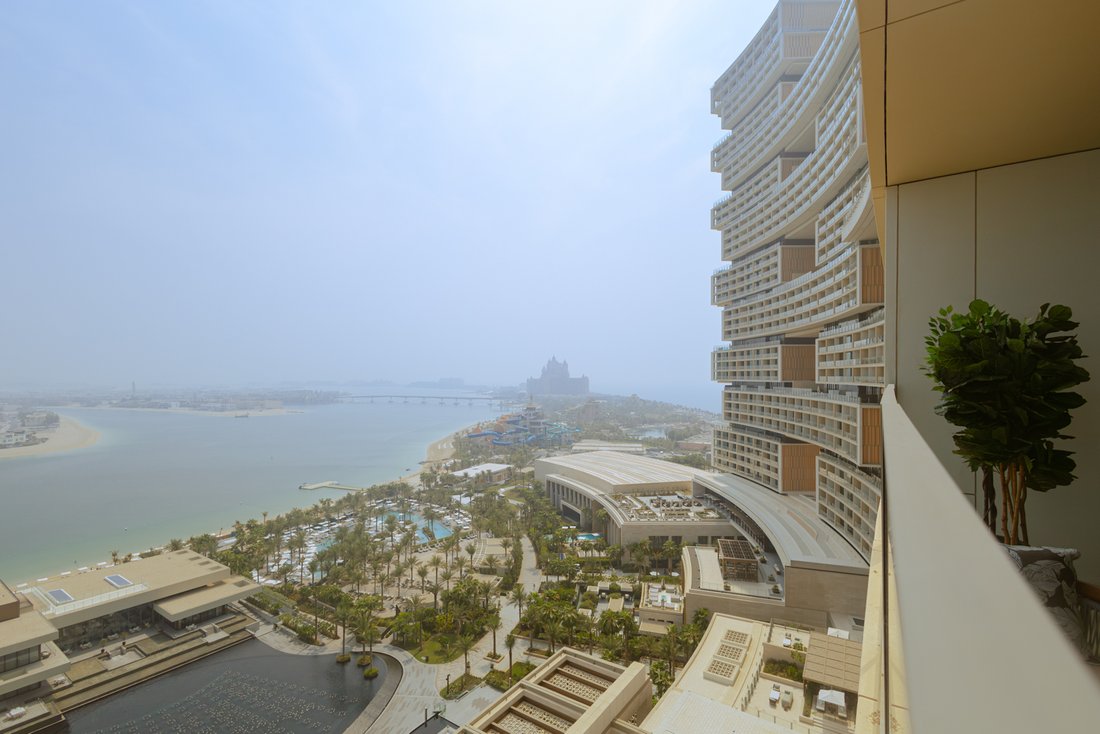 Apartment in Palm Jumeirah, Dubai, United Arab Emirates 1 - 14888630