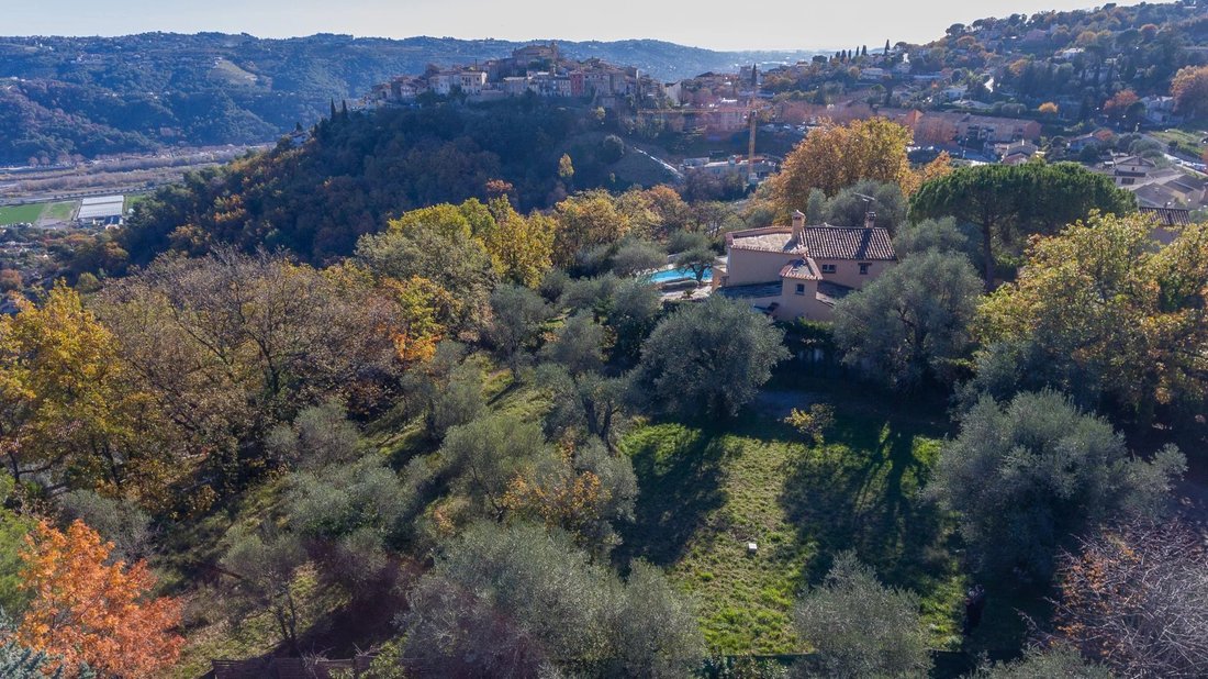 Land in Gattières, Provence-Alpes-Côte d'Azur, France 1 - 13660465
