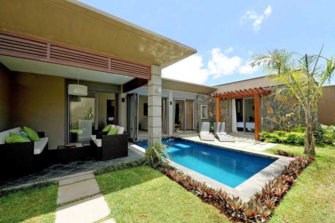 Villa in Grand Baie, Rivière du Rempart District, Mauritius 1 - 14888954