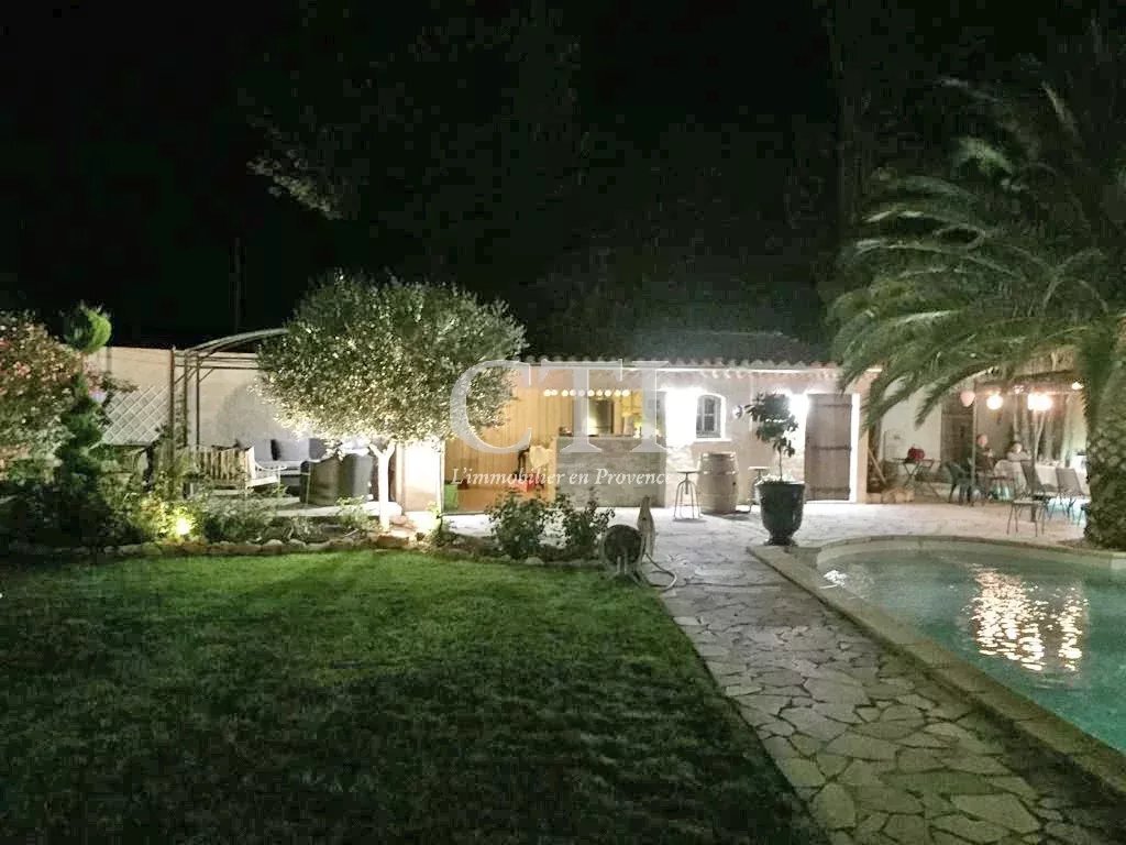 Country House in Avignon, Provence-Alpes-Côte d'Azur, France 5 - 12461739
