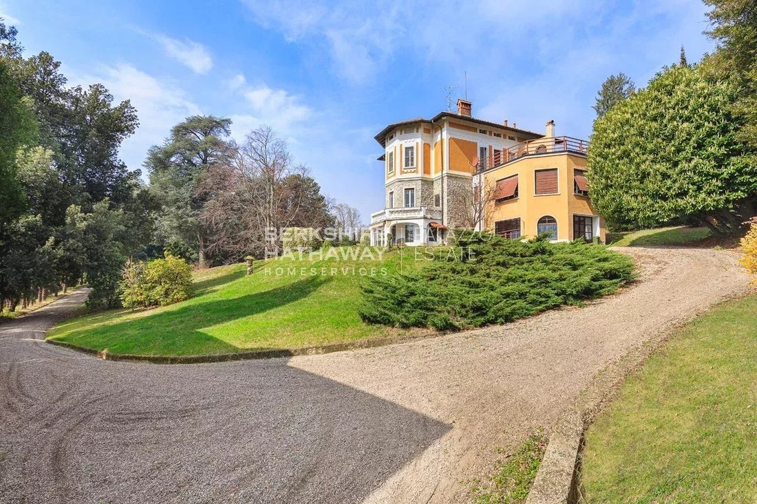 Villa in Masnago - Brunella, Varese, Lombardy 2 - 14072379