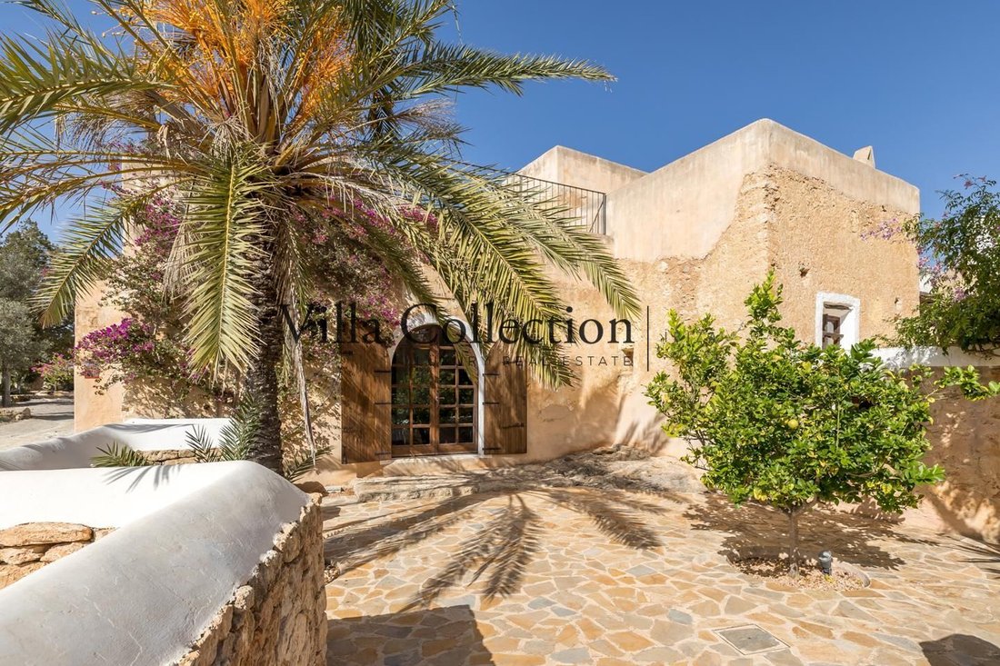 Villa in Sant Josep de sa Talaia, Balearic Islands, Spain 4 - 14893307