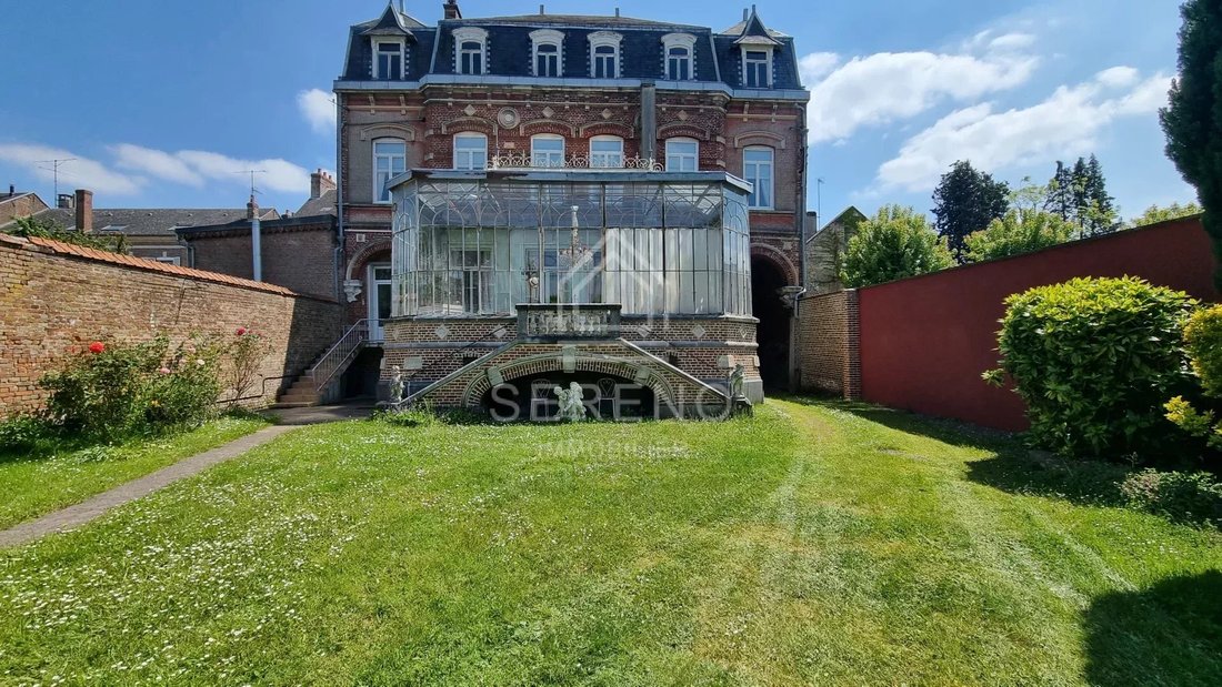 Estate in Abbeville, Hauts-de-France, France 5 - 13848174