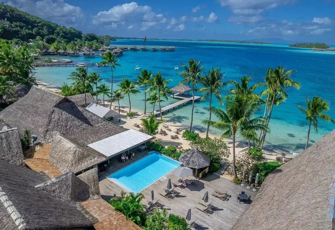 Bora-Bora, Leeward Islands, French Polynesia 5 - 12444380