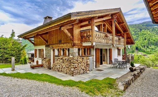 Chalet in Morzine, Auvergne-Rhône-Alpes, France 1