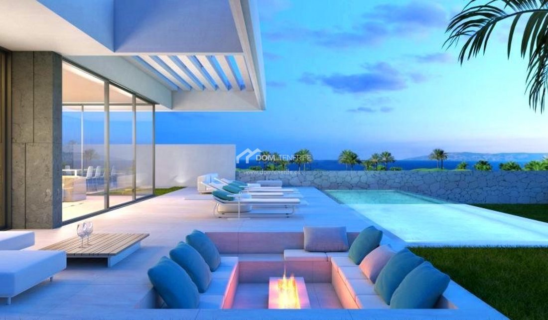 Villa in Costa Adeje, Adeje, Canary Islands 2 - 14892645