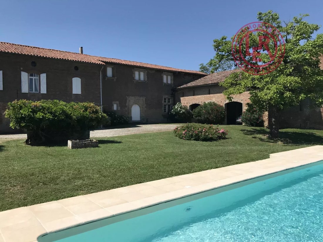 House in Esperce, Occitania, France 2 - 14215311
