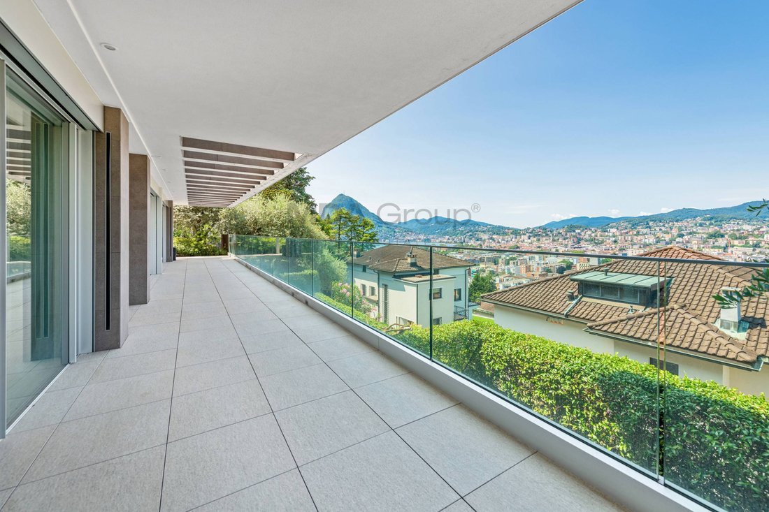 Villa For Sale In In Lugano, Ticino, Switzerland For Sale (14893217)