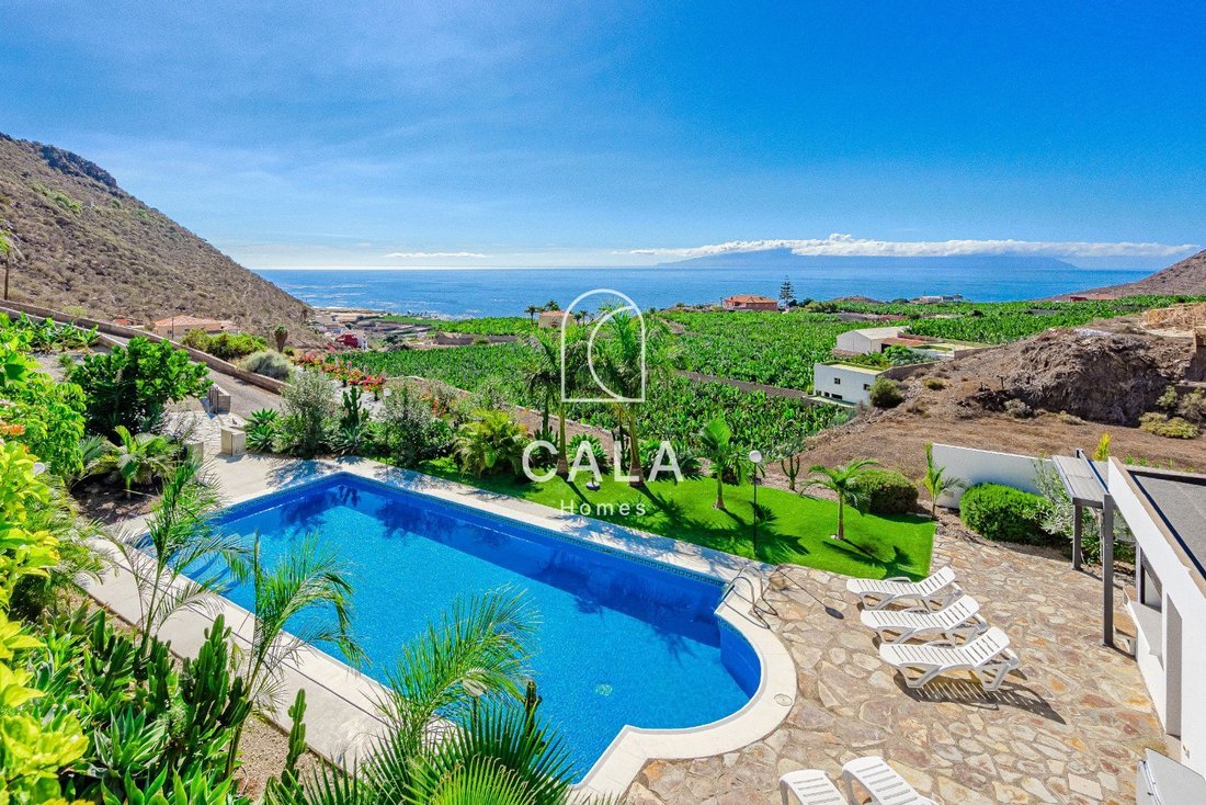 House in Acantilados de Los Gigantes, Canary Islands, Spain 1 - 14887606