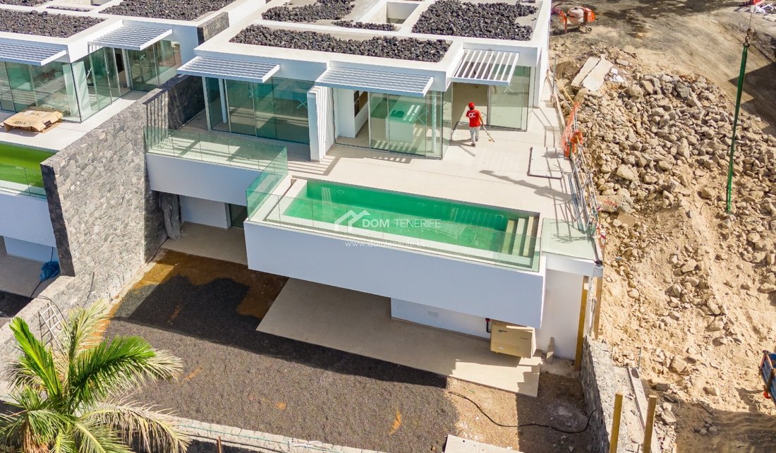 Villa in Costa Adeje, Adeje, Canary Islands 5 - 14892640