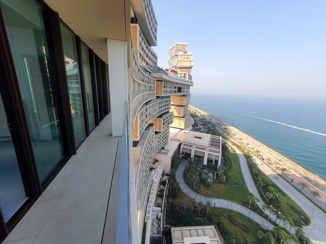 Apartment in Palm Jumeirah, Dubai, United Arab Emirates 1 - 14888642