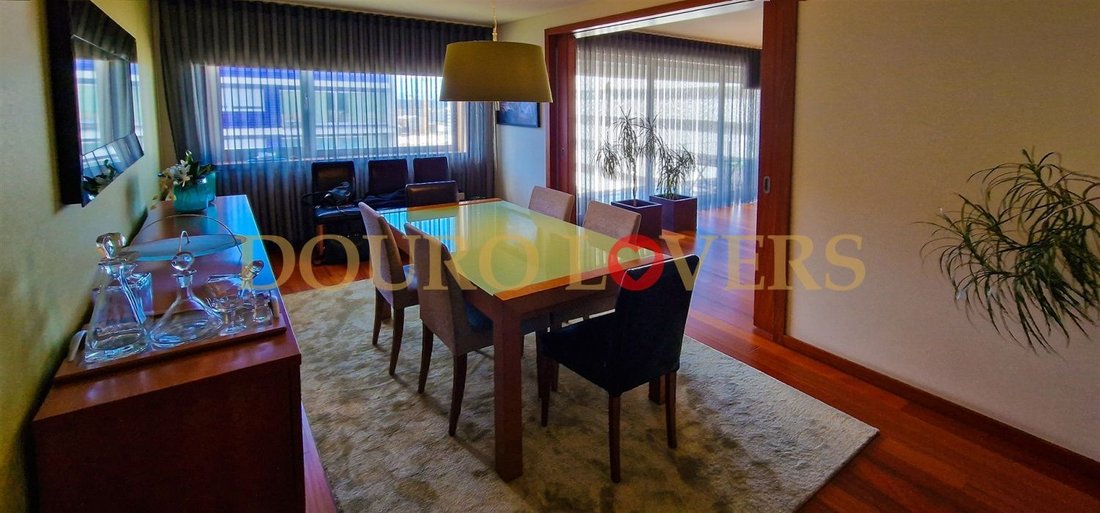 Apartment in Matosinhos e Leca da Palmeira, Porto District, Portugal 4 - 14892253