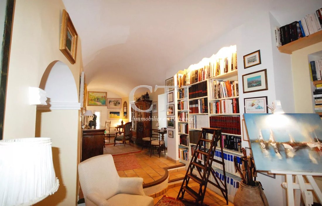 Estate in Ouest Sud, Vaison-la-Romaine, France 5 - 12191957