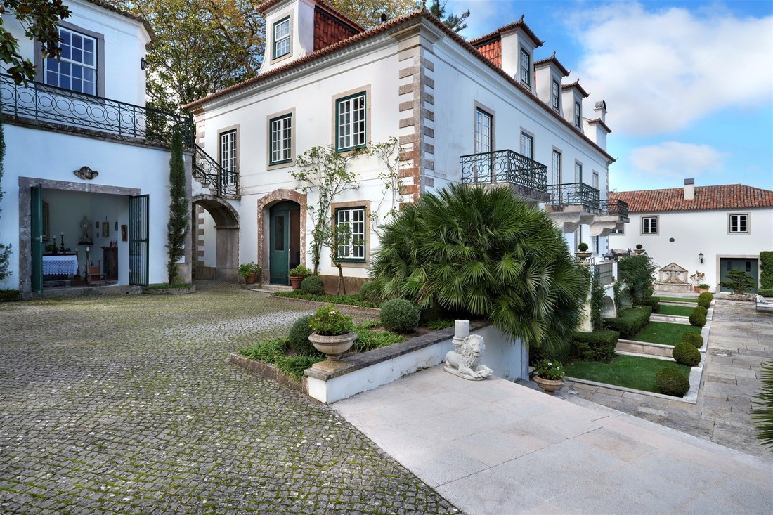 Sintra, Lisbon, Portugal 4 - 14893058