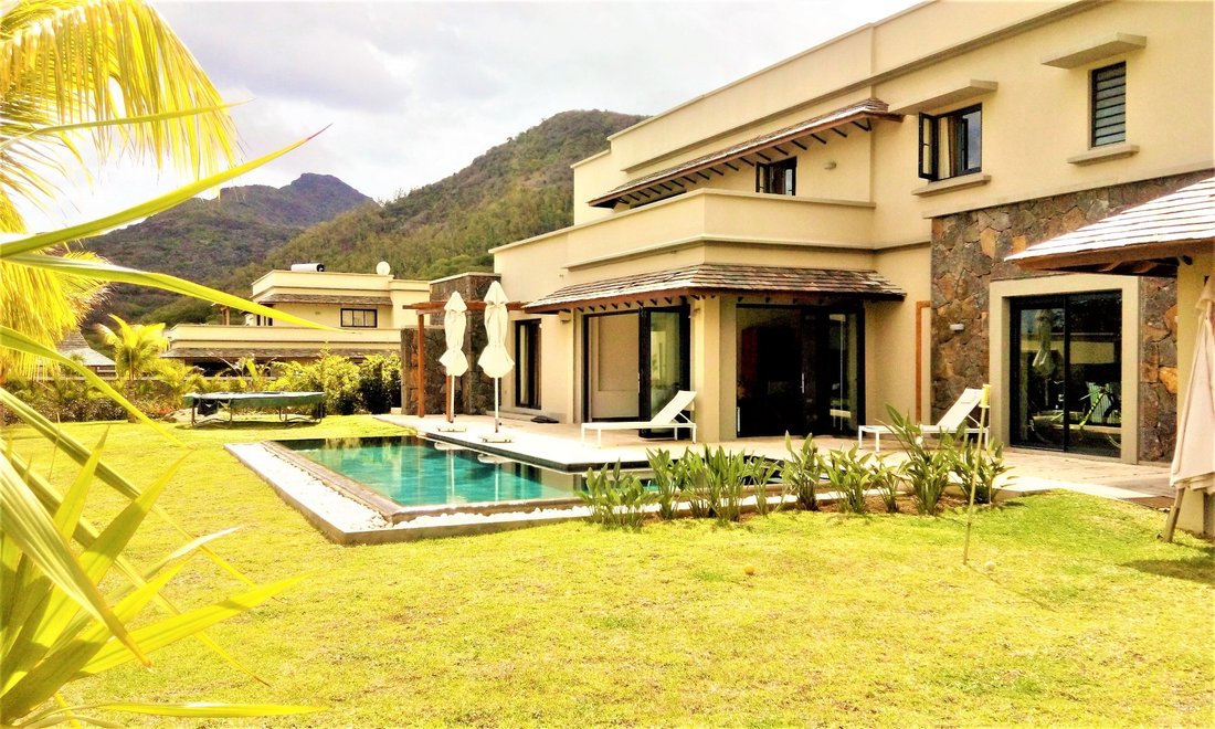 House in Rivière Noire, Mauritius 1 - 13416605