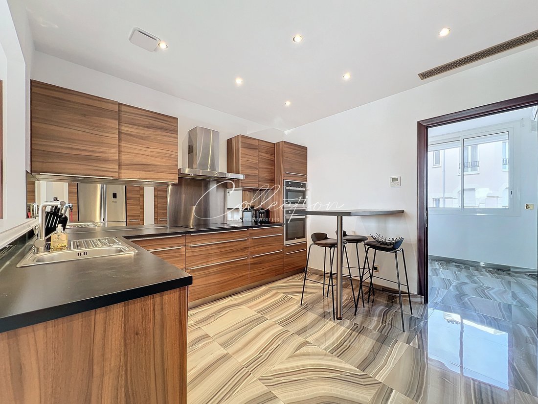 Apartment in Cannes, Provence-Alpes-Côte d'Azur, France 5 - 14889308