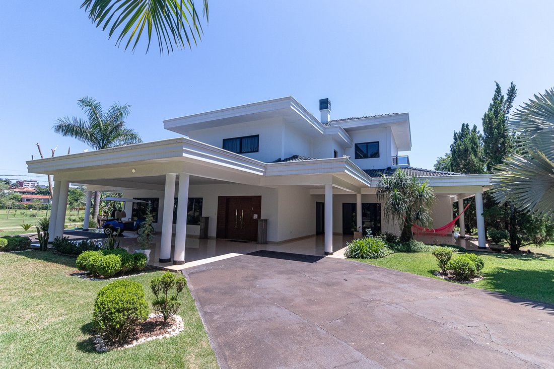 House in Hernandarias, Alto Paraná Department, Paraguay 1 - 14891354