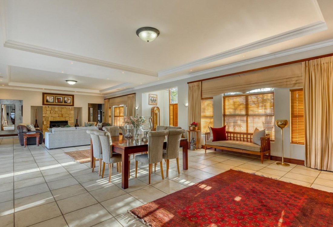 House in Kuils River, Cape Town, South Africa 4 - 14889722
