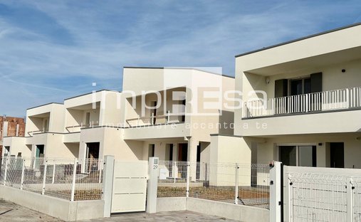 House in Villorba, Veneto, Italy 1
