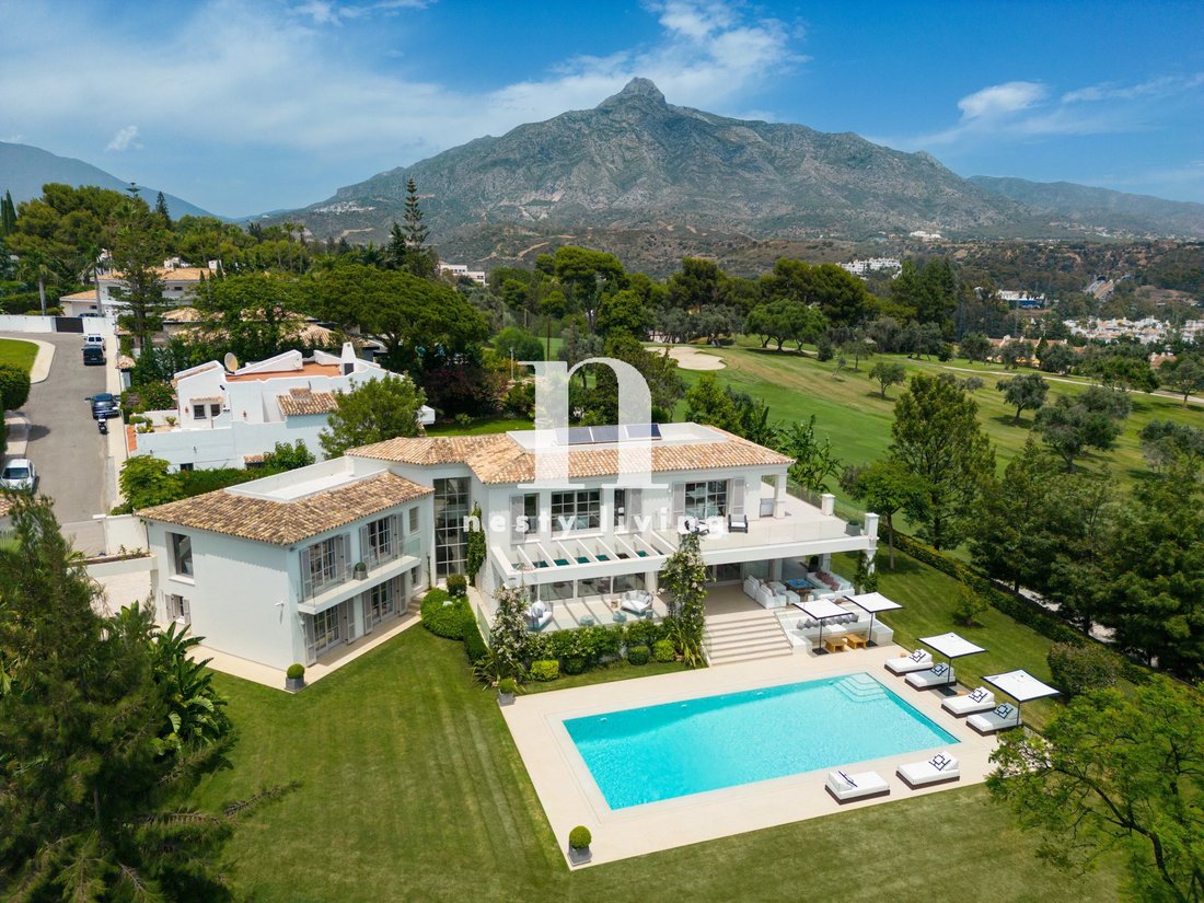 Villa in Nueva Andalucia, Marbella, Spain 1 - 14199077