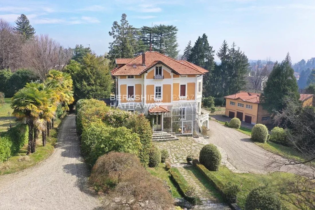 Villa in Masnago - Brunella, Varese, Lombardy 4 - 14072379