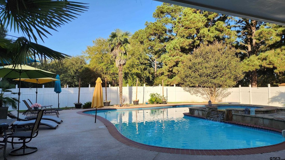 House in Pittsburg, Texas, United States 5 - 14894111