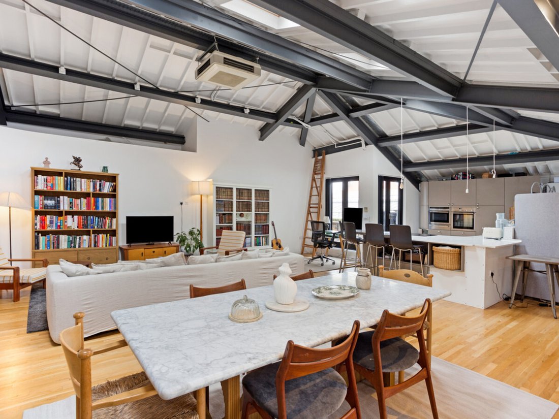 Apartment in St Leonard Shoreditch, Hackney, England 5 - 14891724