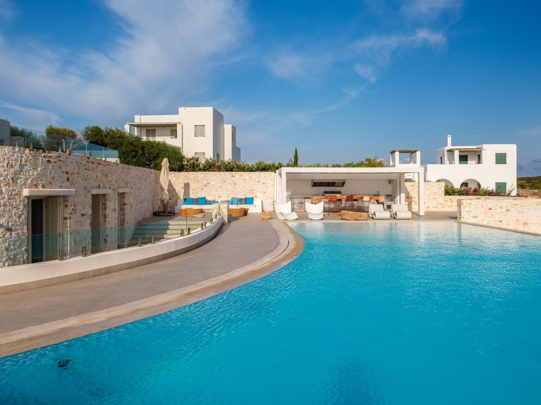 Villa in Paros, Aegean, Greece 2 - 14894768