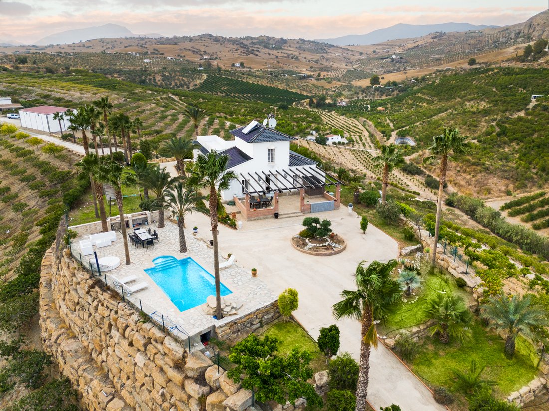 Finca in Pizarra, Andalusia, Spain 1 - 14897711