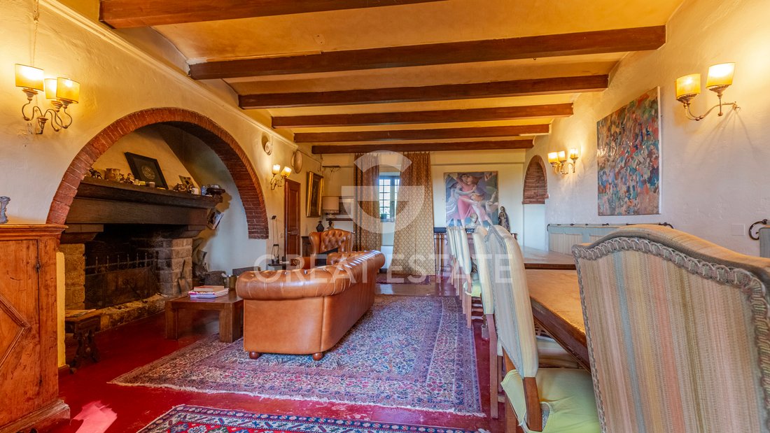 Estate in Castiglion Fibocchi, Tuscany, Italy 2 - 14895760