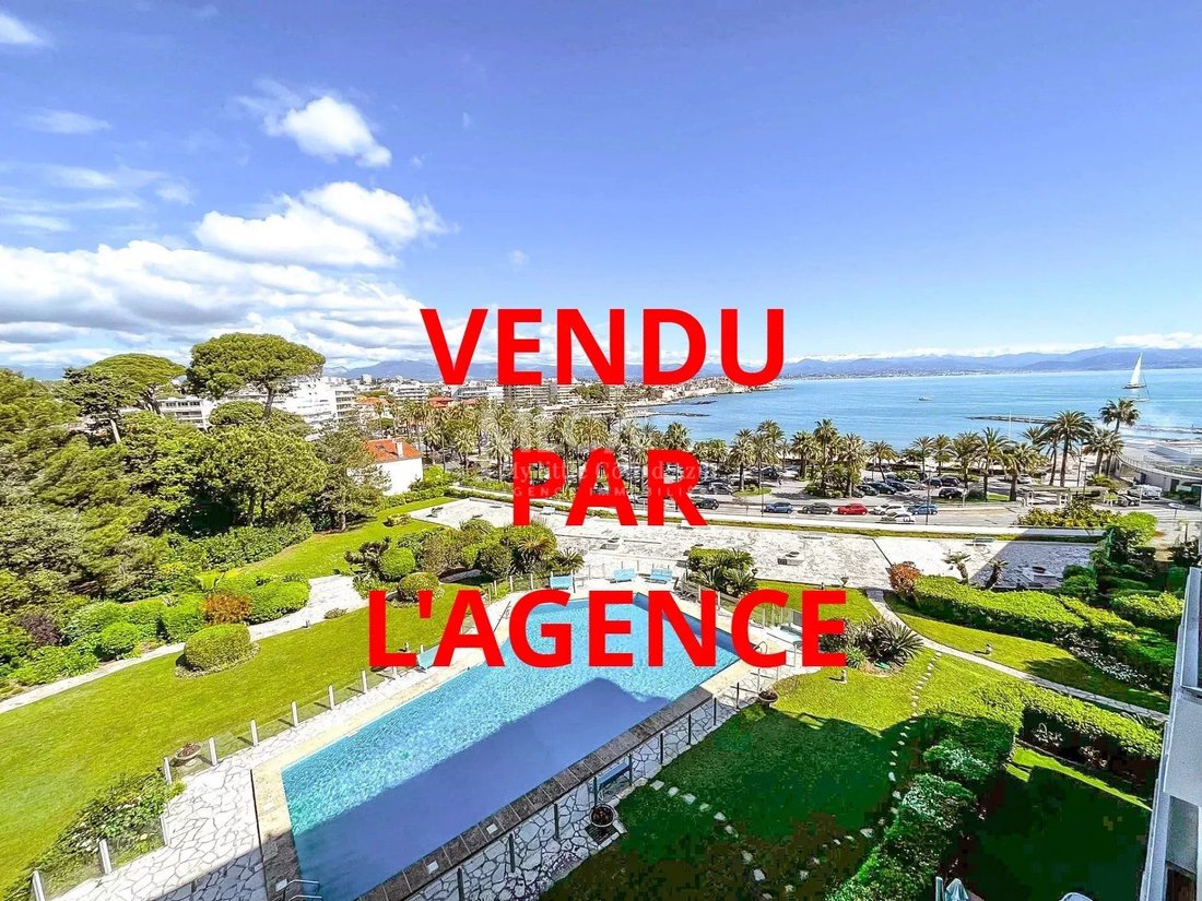 Apartment in Vieille Ville, Antibes, France 1 - 12629916