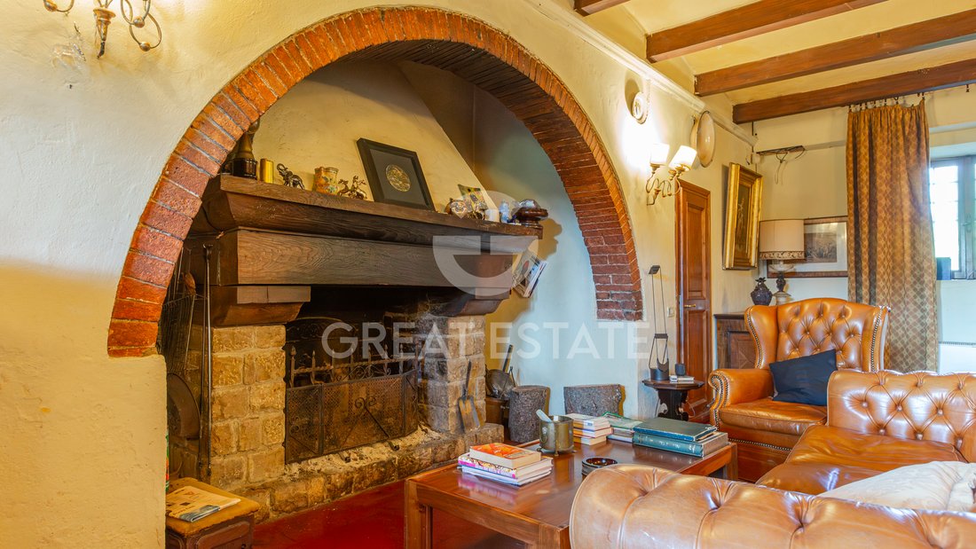 Estate in Castiglion Fibocchi, Tuscany, Italy 5 - 14895760